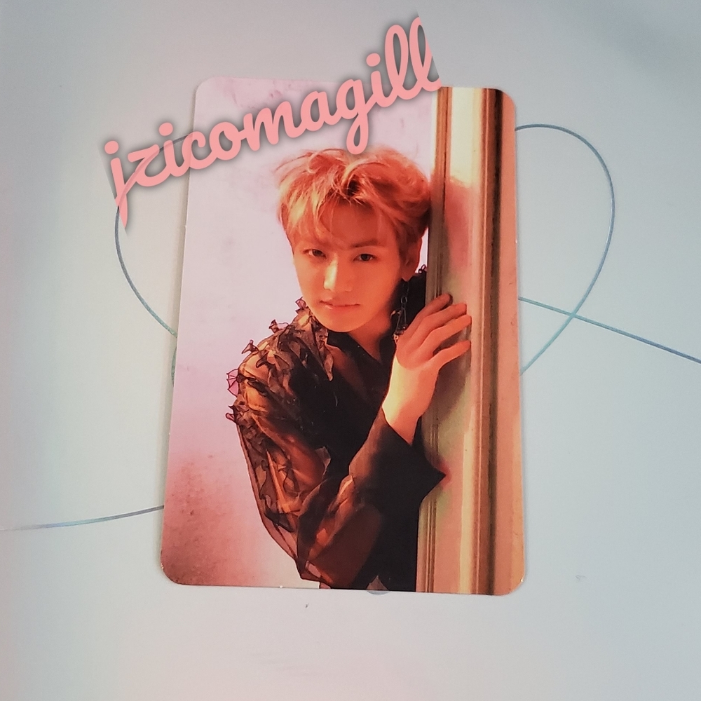 BTS [Ver. E] Jungkook PC+LY:Answer Album+ Sticker Set
